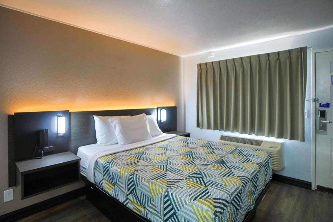 Motel 6-Sacramento, Ca - Old Sacramento North Экстерьер фото