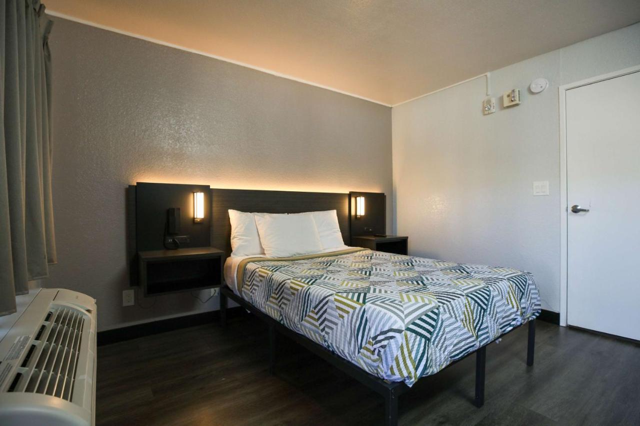 Motel 6-Sacramento, Ca - Old Sacramento North Экстерьер фото